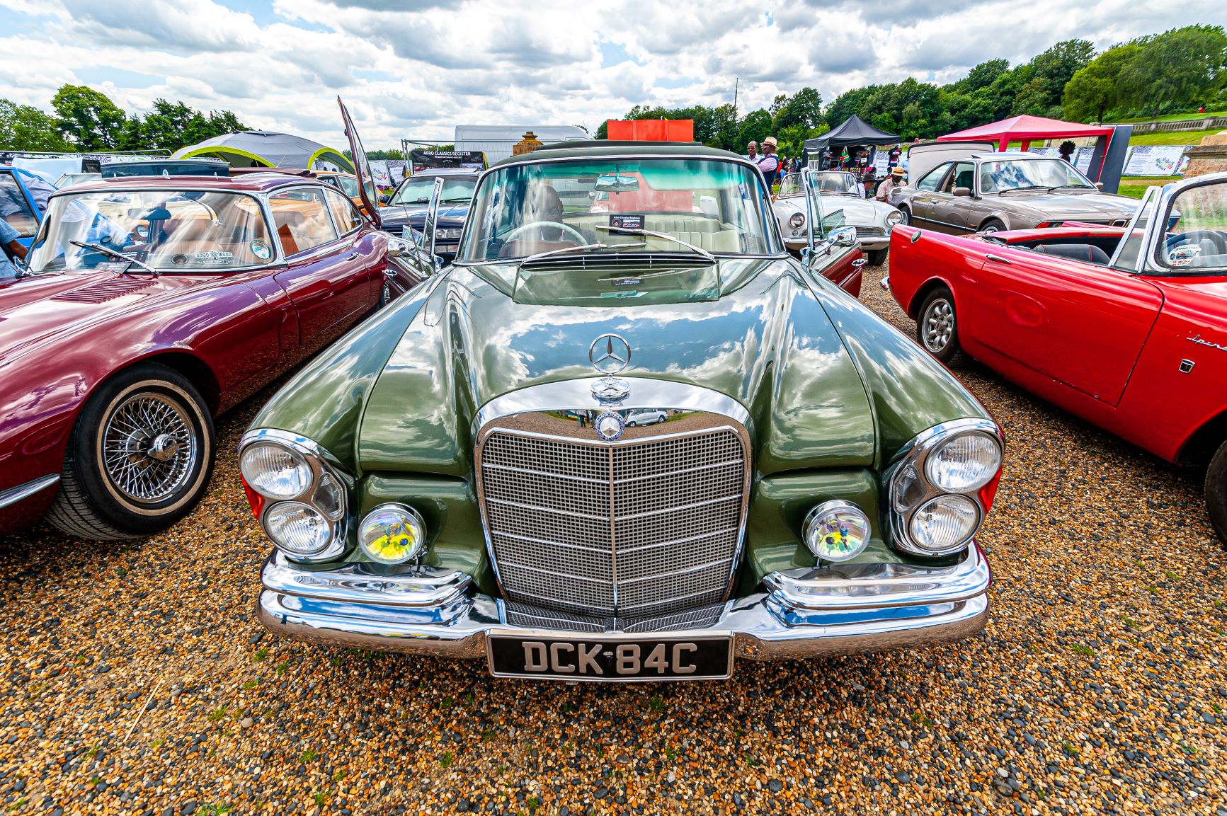 Windrush Vintage Car Pop-up